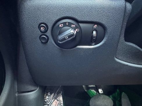 Used 2015 MINI Cooper S FWD image 26