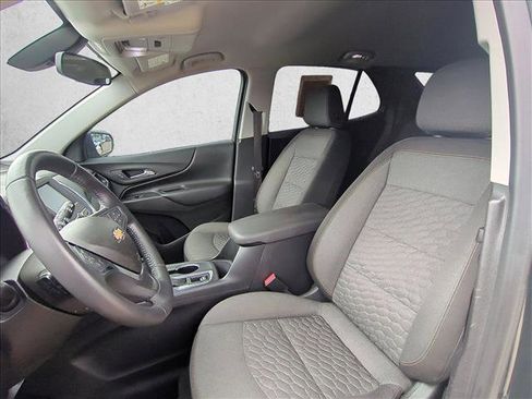Used 2018 Chevrolet Equinox LT image 14