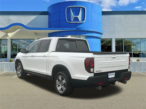 Used 2025 Honda Ridgeline RTL image 4