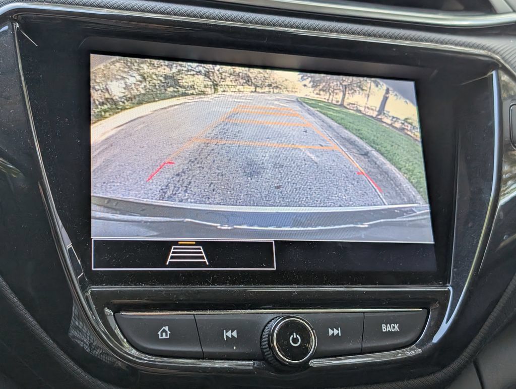 Used 2023 Chevrolet TrailBlazer LT w/ Convenience Package FWD image 19