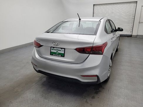 Used 2021 Hyundai Accent SE image 7