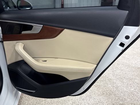 Used 2021 Audi A4 2.0T Premium Plus image 23