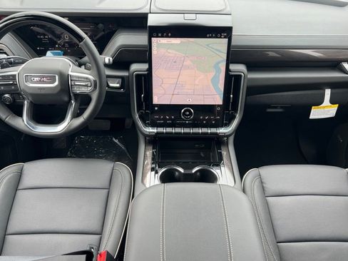 New 2026 GMC Yukon XL Elevation w/ Elevation Premium Package AWD/4WD image 10