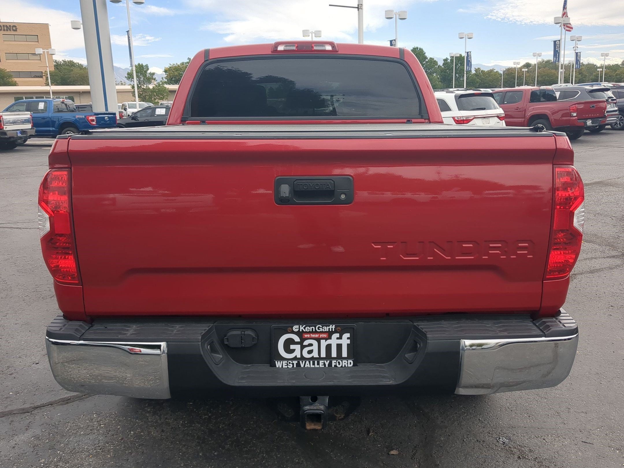 Used 2019 Toyota Tundra SR5 w/ TRD Off Road Package AWD/4WD image 5
