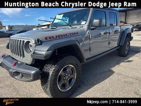 Used 2022 Jeep Gladiator Rubicon w/ Cold Weather Group AWD/4WD image 1