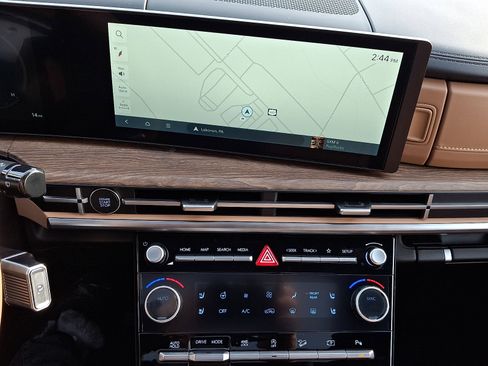 New 2026 Hyundai Santa Fe Limited image 8