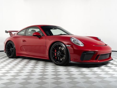 Used 2018 Porsche 911 GT3 w/ Sport Chrono Package RWD image 1