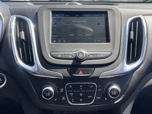 Used 2019 Chevrolet Equinox LT image 17