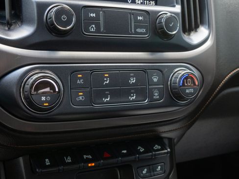 Used 2021 GMC Canyon AT4 w/ Driver Alert Package AWD/4WD image 22