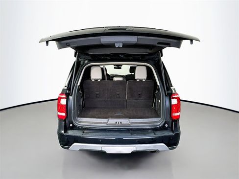 Used 2020 Ford Expedition XLT w/ Equipment Group 202A image 28