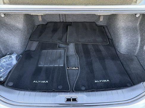 Used 2021 Nissan Altima 2.5 SV image 17