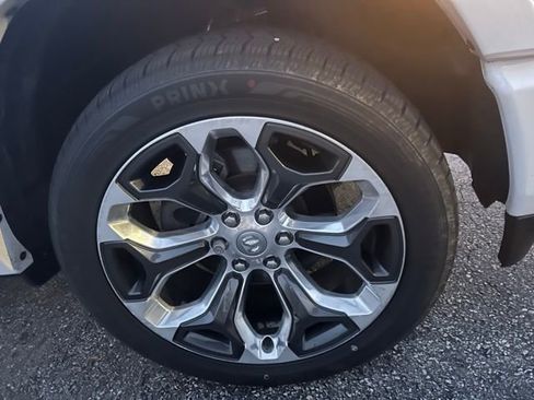 Used 2020 RAM 1500 Limited image 3