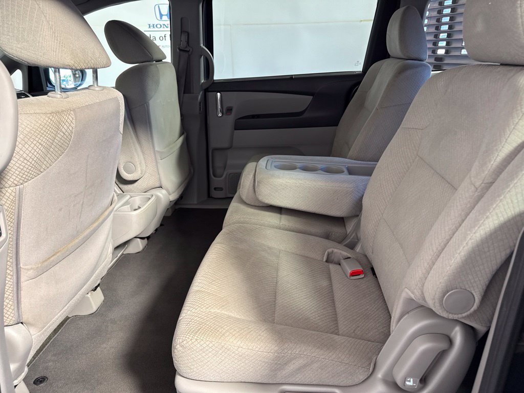 Used 2016 Honda Odyssey SE image 12
