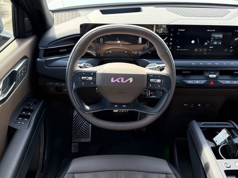 New 2026 Kia EV9 GT-Line image 16