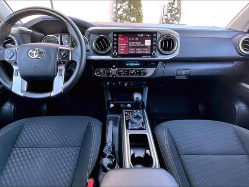 Used 2023 Toyota Tacoma 4x4 Double Cab image 15
