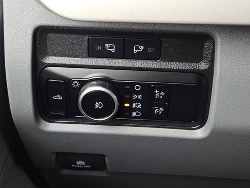 Used 2024 Ford F350 XLT w/ FX4 Off-Road Package image 23