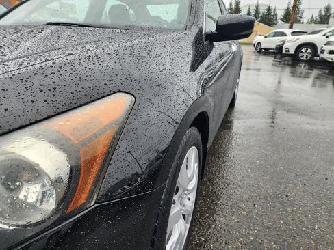 Used 2010 Honda Accord EX-L image 32