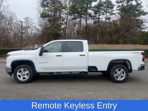Used 2021 Chevrolet Silverado 2500 W/T w/ WT Convenience Package image 3