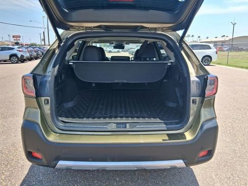 Used 2024 Subaru Outback Touring AWD/4WD image 8