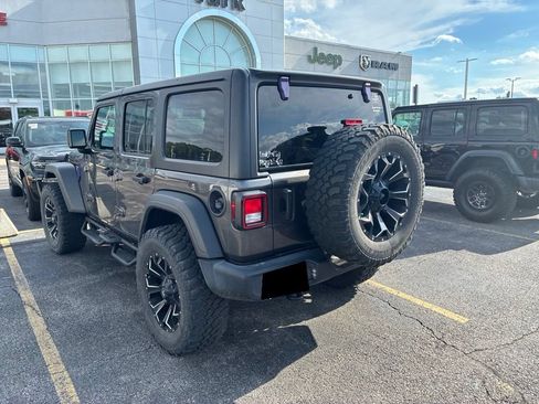 Used 2021 Jeep Wrangler Unlimited Sport AWD/4WD image 6
