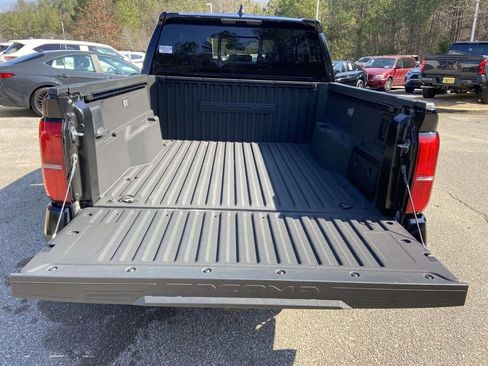 Used 2024 Toyota Tacoma TRD Sport w/ TRD Sport Upgrade Package image 16