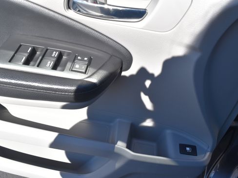 Certified 2017 Honda Pilot LX image 14