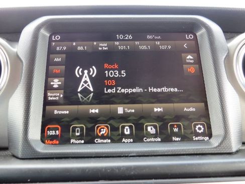 Used 2022 Jeep Wrangler Rubicon w/ LED Lighting Group AWD/4WD image 19