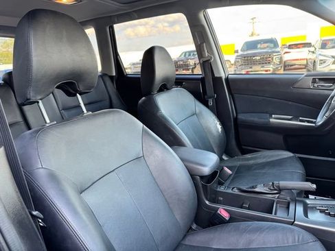 Used 2011 Subaru Forester 2.5X Limited AWD/4WD image 39