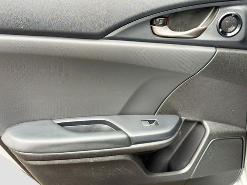 Used 2021 Honda Civic Sport image 22