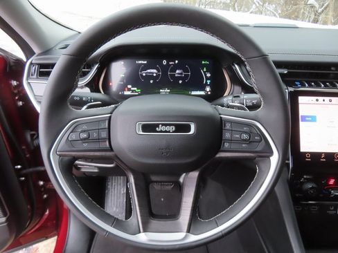 Used 2022 Jeep Grand Cherokee Limited 4xe AWD/4WD image 26