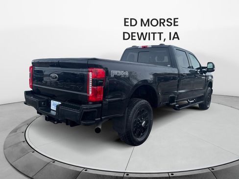 Used 2024 Ford F350 Lariat w/ Black Appearance Package image 5