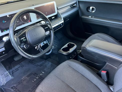 Used 2024 Hyundai Ioniq 5 SEL RWD image 11