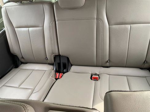 Used 2019 Ford Expedition Max XLT w/ Equipment Group 202A image 20