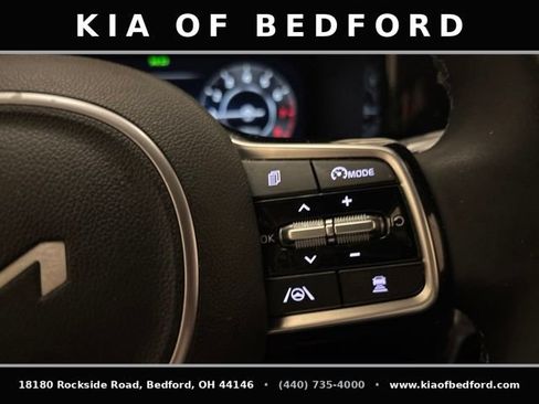 Certified 2023 Kia Sorento SX FWD image 19