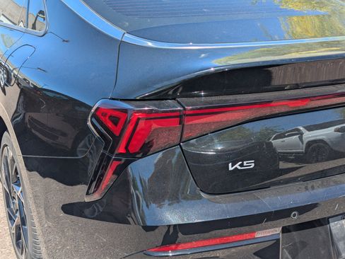 Used 2025 Kia K5 GT-Line image 10