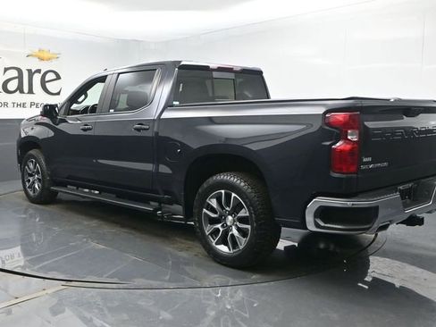 Used 2022 Chevrolet Silverado 1500 LT w/ All Star Edition Plus image 34