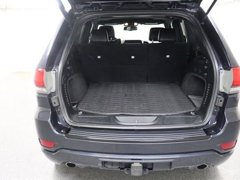 Used 2015 Jeep Grand Cherokee Altitude AWD/4WD image 29