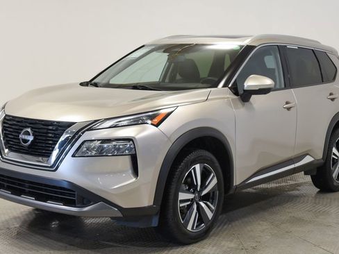 Used 2023 Nissan Rogue SL AWD/4WD image 5