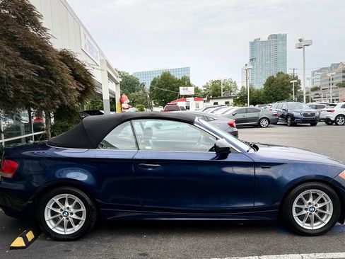 Used 2011 BMW 128i Convertible RWD image 14