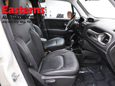 Used 2023 Jeep Renegade Limited AWD/4WD image 25