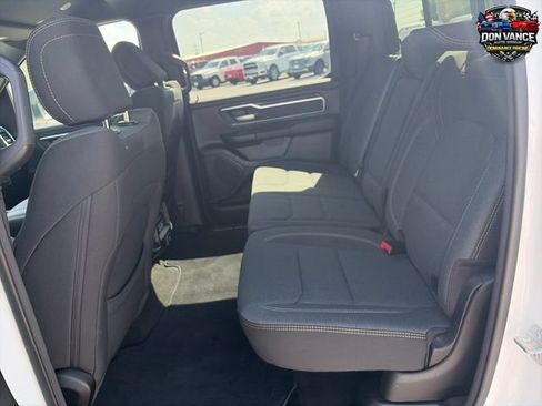 Used 2022 RAM 1500 Big Horn AWD/4WD image 24