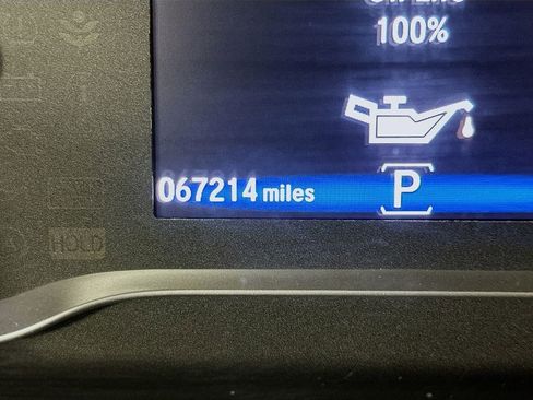 Used 2018 Honda Pilot Touring image 14
