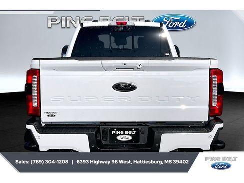 New 2026 Ford F250 Lariat w/ Black Appearance Package AWD/4WD image 4