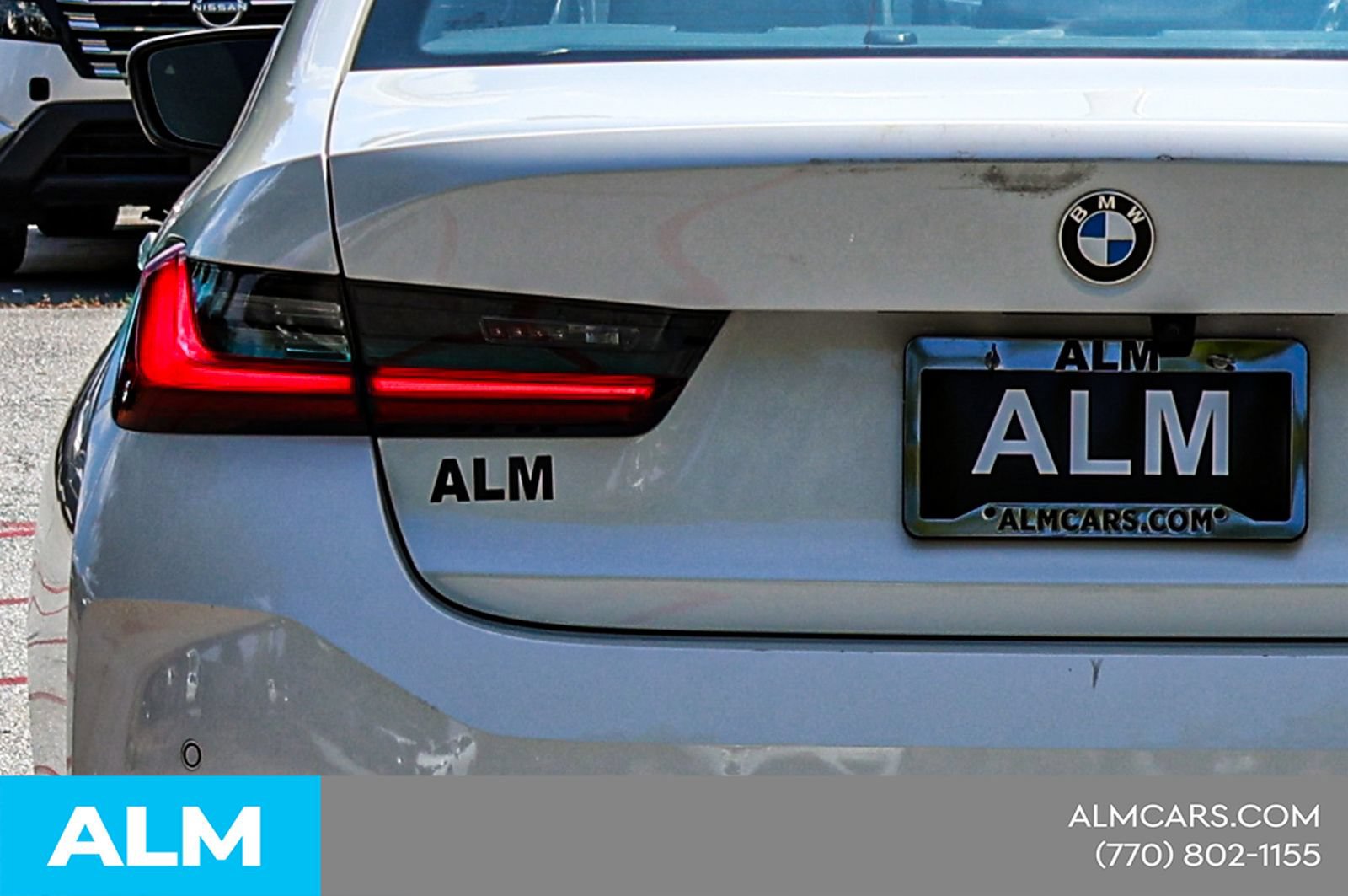 Used 2025 BMW 330i Sedan w/ Convenience Package RWD image 13