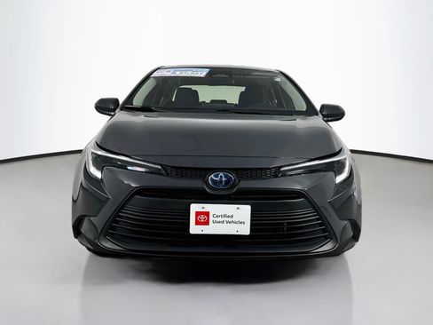 Certified 2025 Toyota Corolla LE w/ LE Premium Package AWD/4WD image 2