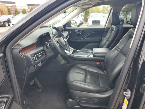 Certified 2023 Lincoln Aviator Grand Touring w/ Equipment Group 301A AWD/4WD image 11