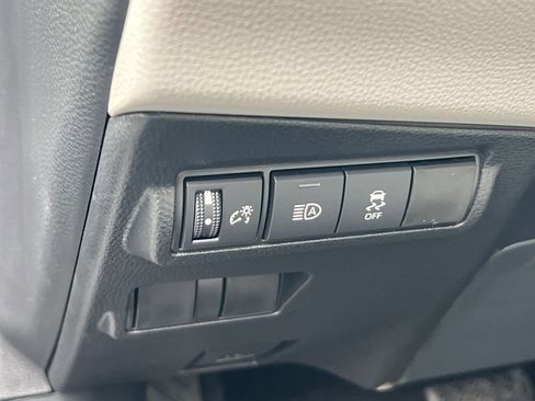 New 2026 Toyota Corolla Cross L image 23