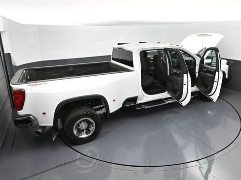 Used 2024 Chevrolet Silverado 3500 LT w/ Convenience Package AWD/4WD image 49