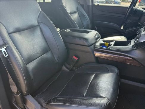 Used 2020 GMC Yukon XL SLT RWD image 10