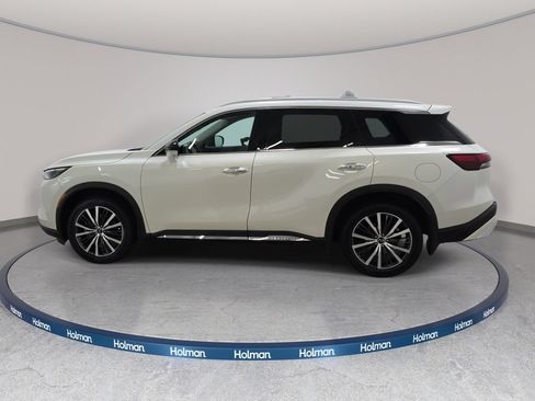 Certified 2022 INFINITI QX60 Sensory w/ Cargo Package AWD/4WD image 8